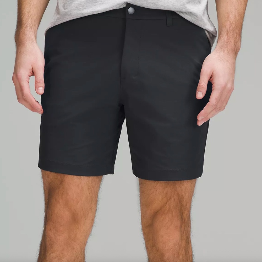 Lululemon Shorts Commission Classic-Fit Short 9"